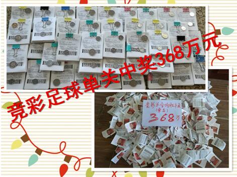 刚出屋子的瞬间，骆风棠突然抬手拦住身旁的杨若晴，不让她往前走。